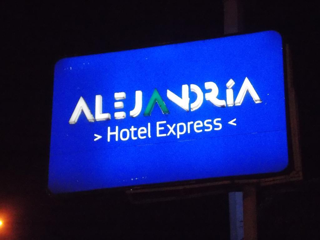 Hotel Express Alejandria Xalapa Dış mekan fotoğraf